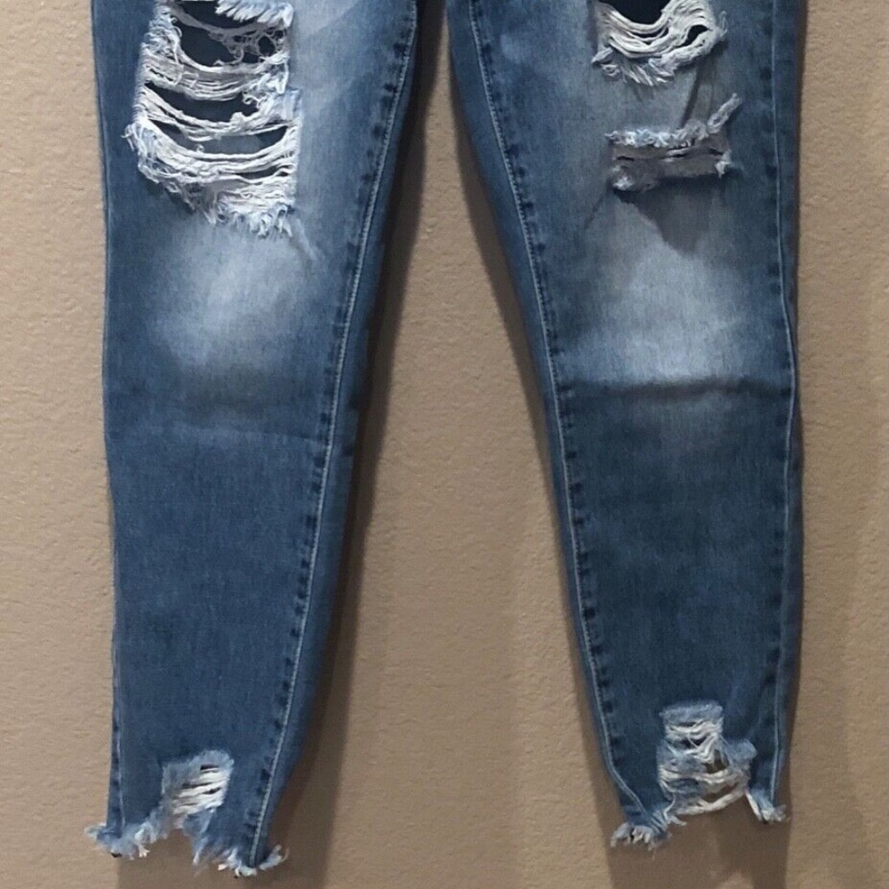 YMI Dream Jeans, Dream Fit Raw Hem Destruction Ankle Hybrid Jeans 1/3/5/7/9 - Picture 5 of 9